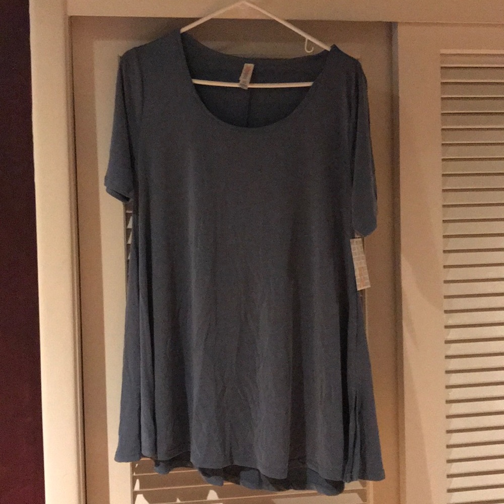 Lularoe Perfect T